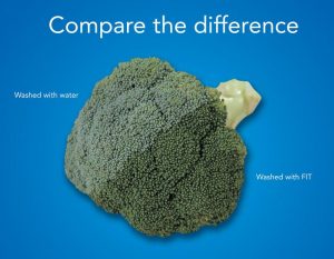 Side-by-side visual comparison of broccoli washed with FIT versus with water