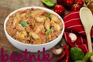 A chicken entree bowl from Beetnik