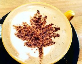 Coffee with leaf design