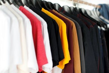 Clothing dropshipping niche