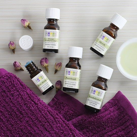 Organic Essential Oils Wholesale Cedarwood Oil