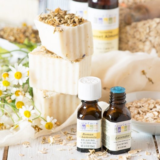 Aura Cacia Oatmeal Soap with Chamomile Essential Oil