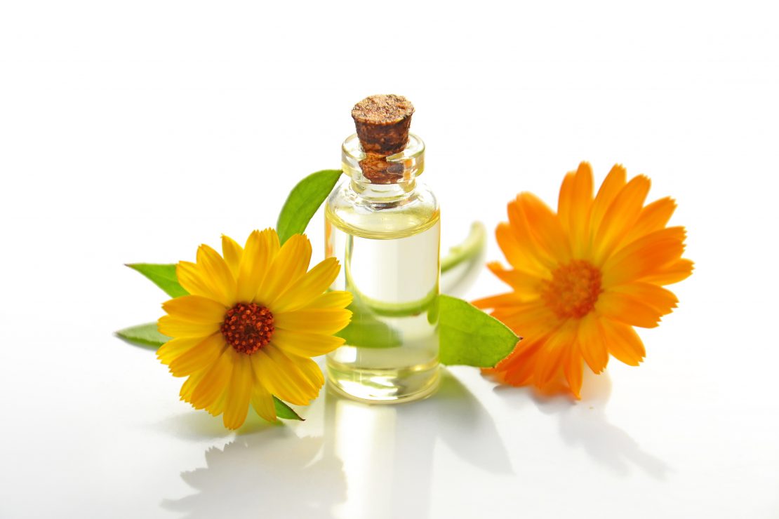 Essential oils and flowers