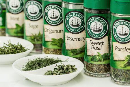 Bulk Herbs: What Every Reseller Needs to Know