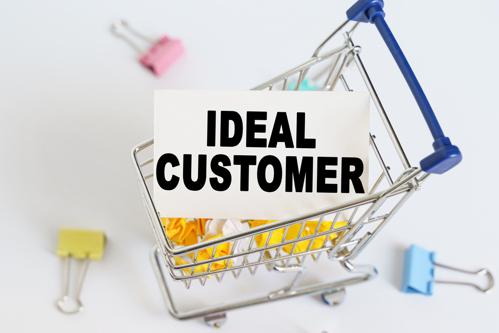 shopping cart with words "ideal customer". developing your unique selling proposition