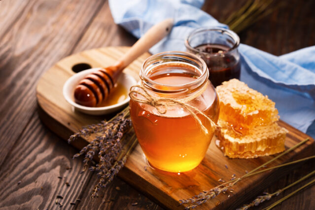 What Are The Different Types of Wholesale Honey? 