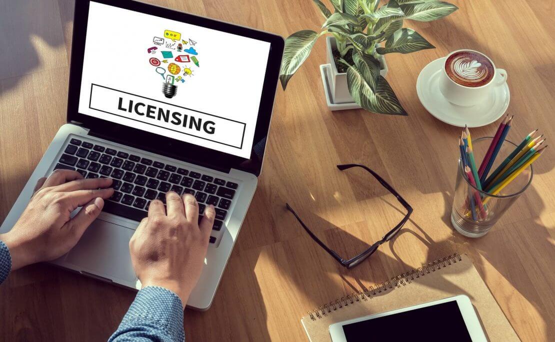 What business licenses do you need to make your dropshipping store legal?